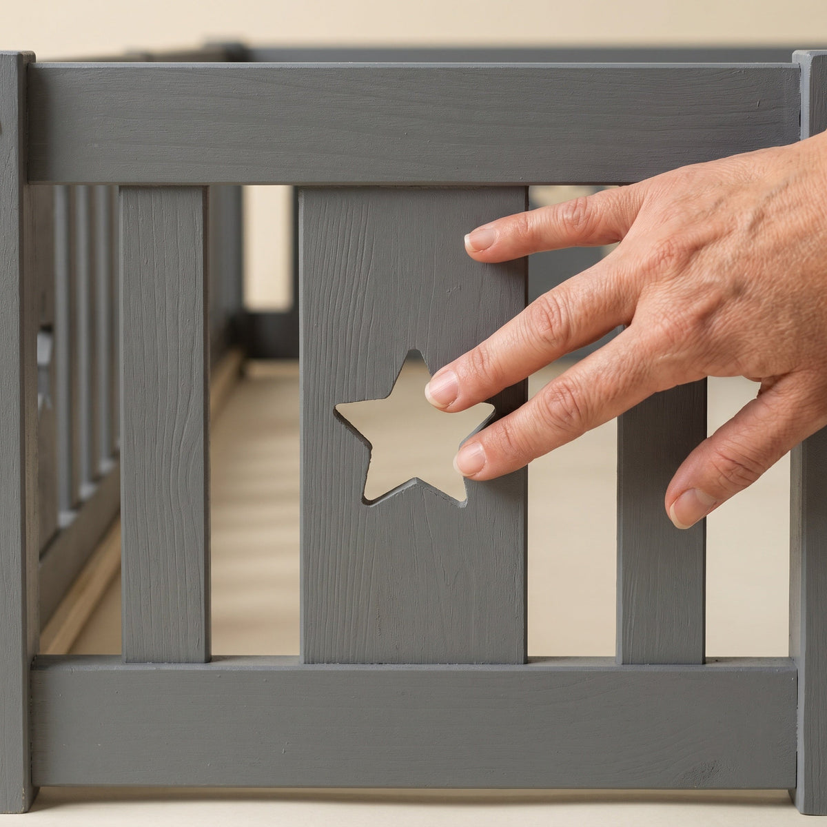 Montessori double bed for floor mounting with star-shaped side rails