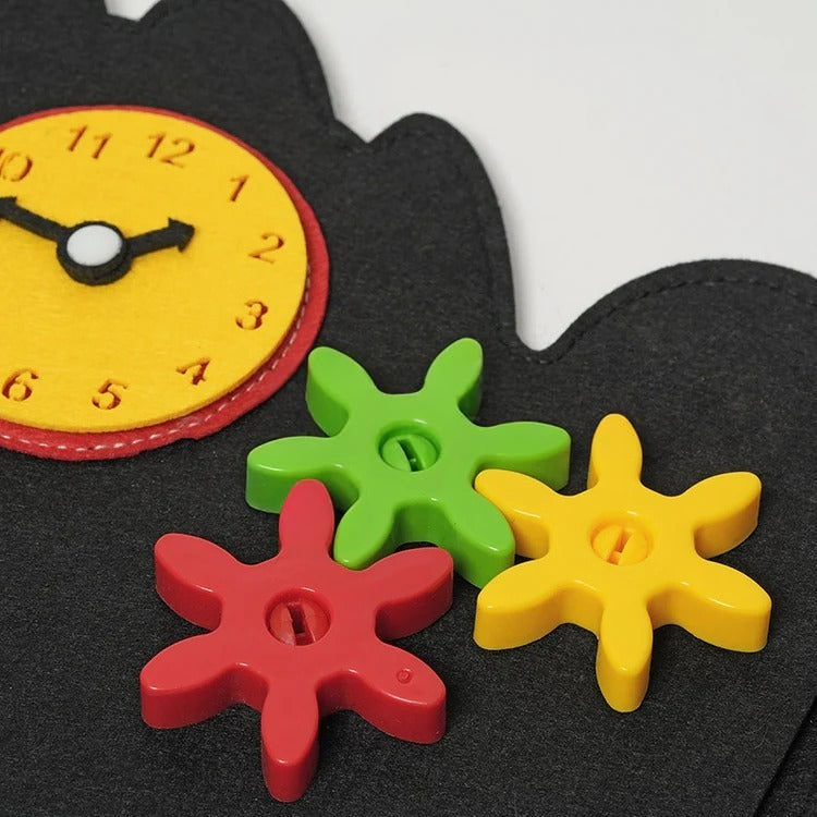 Montessori activity board “Dinosaurs”