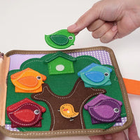 Montessori book “Giraffe”