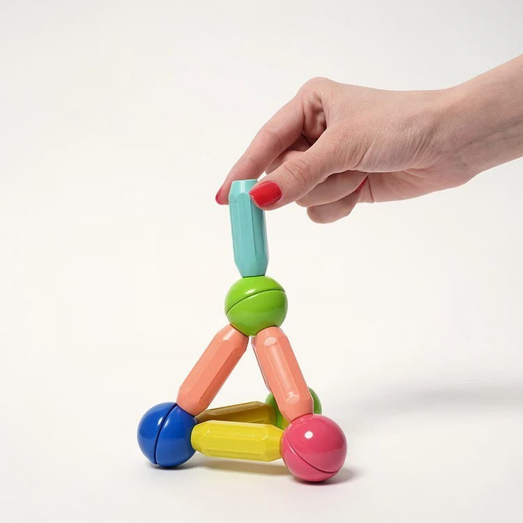 Montessori magnetic game