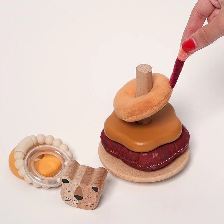 Montessori stacking game “Little Lion”