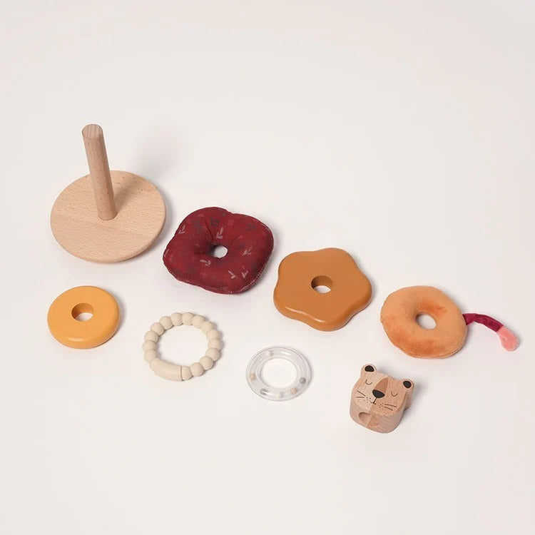 Montessori stacking game “Little Lion”
