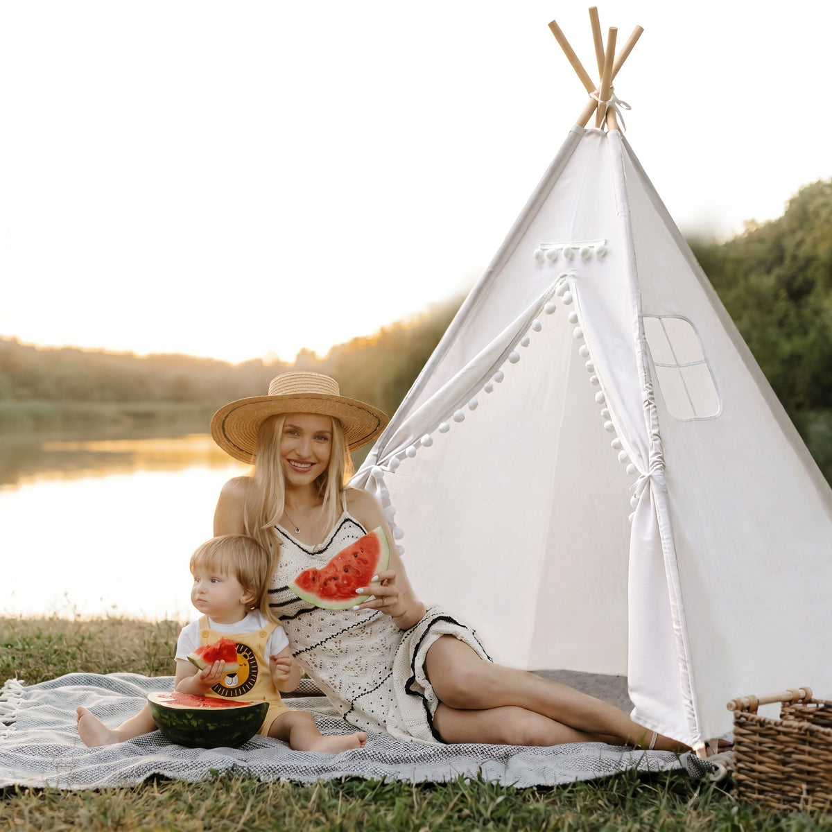Montessori teepee tent
