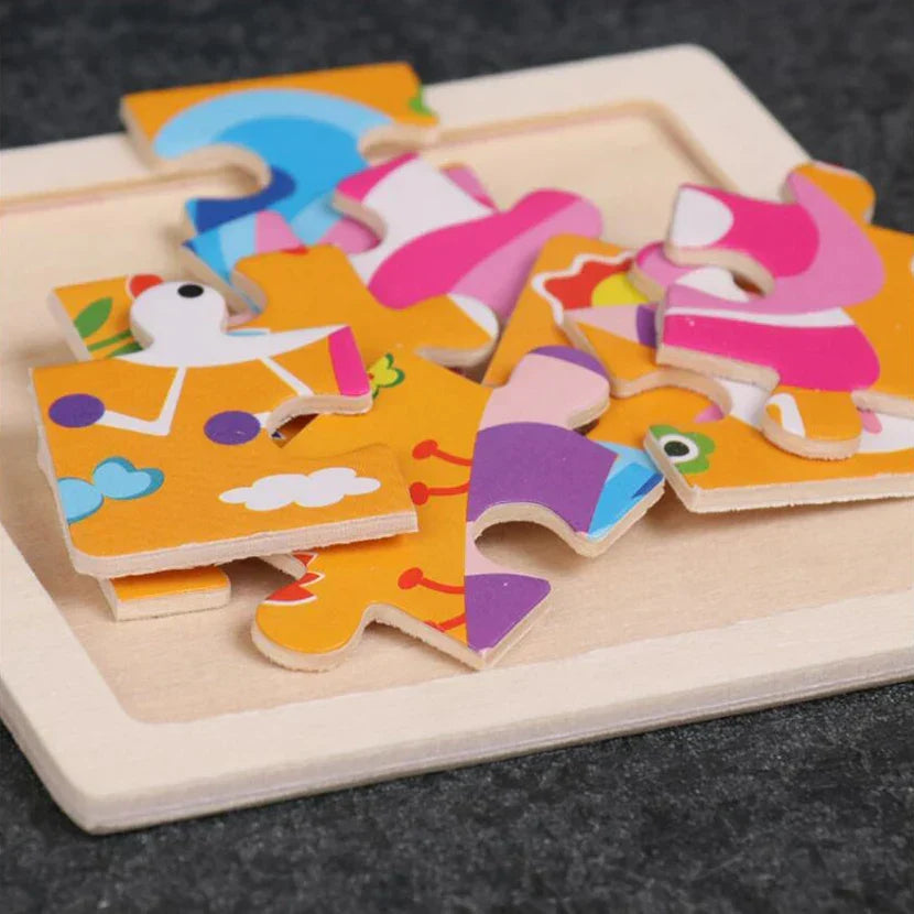Montessori wooden puzzle "Animals"