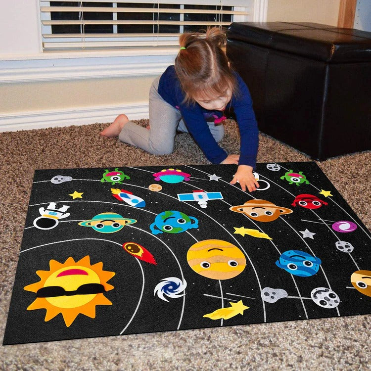 Montessori learning board made of felt