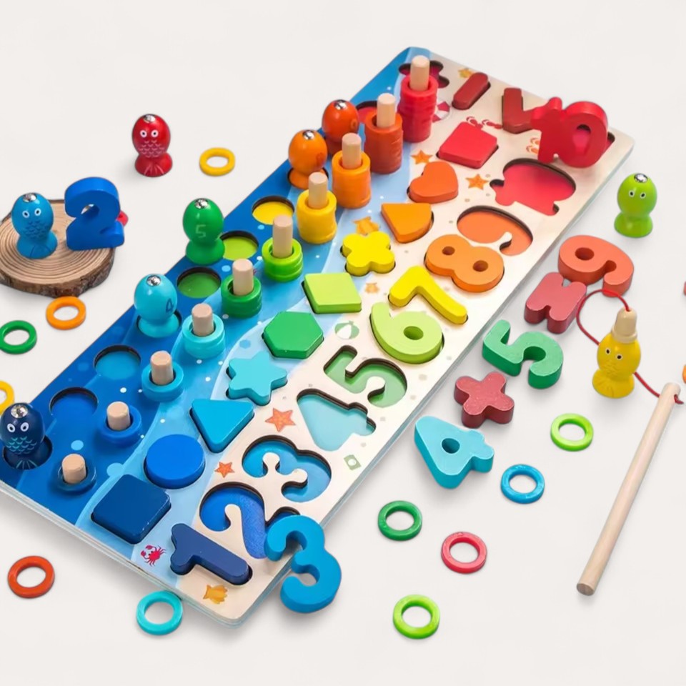 Montessori game: Fishing and Shaping