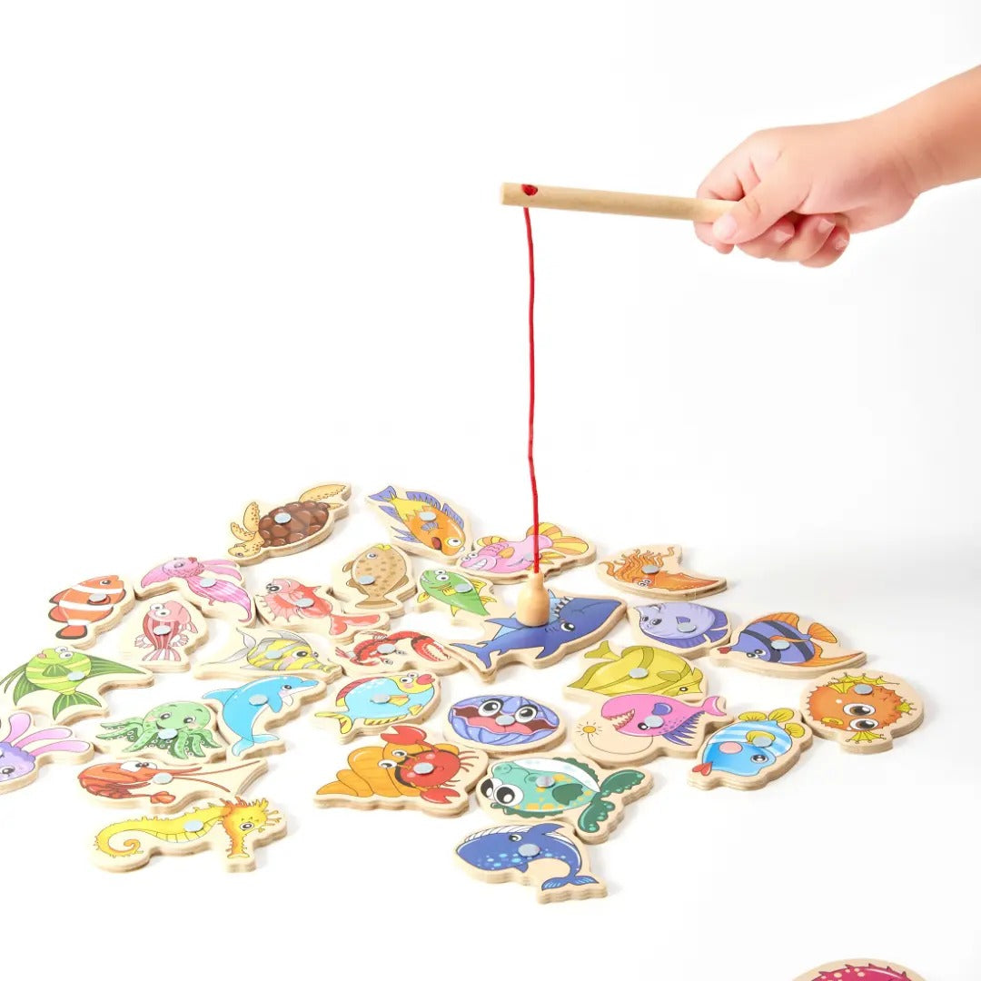Montessori wooden fishing game